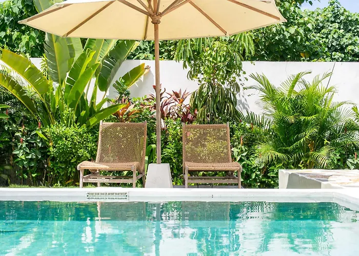 Villa Primarosa - Charming 3br With Rooftop Munggu