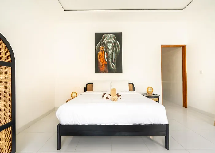 Primarosa - Charming 3br With Rooftop * Munggu