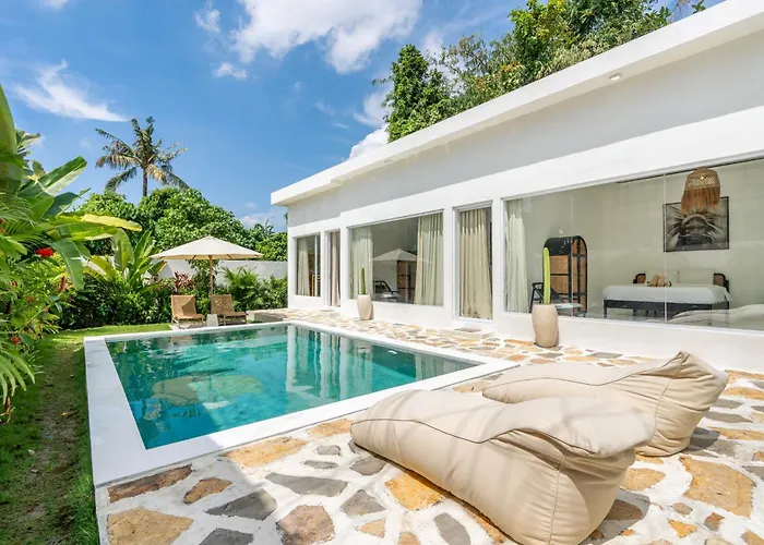 Primarosa - Charming 3br With Rooftop Villa Munggu